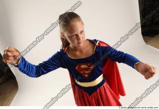 26 2019 01 VIKY SUPERGIRL 4